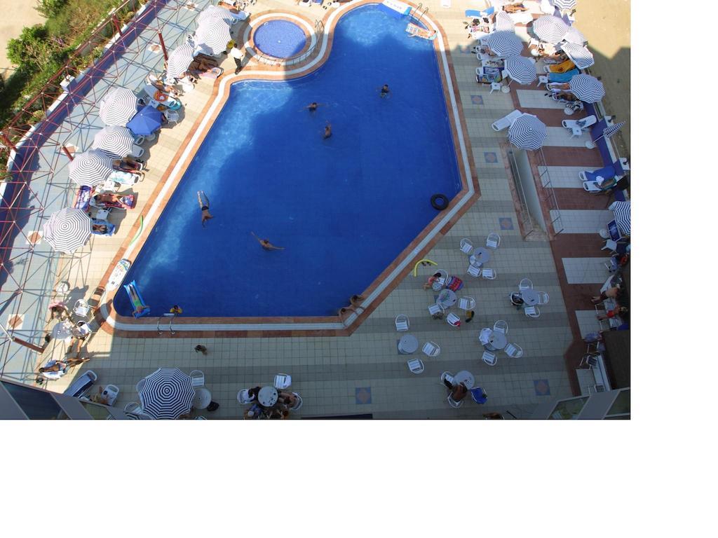 Ares Hotel ماهموتلار المظهر الخارجي الصورة
