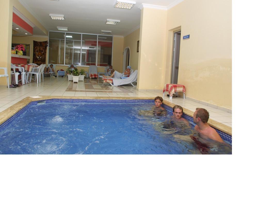 Ares Hotel ماهموتلار المظهر الخارجي الصورة