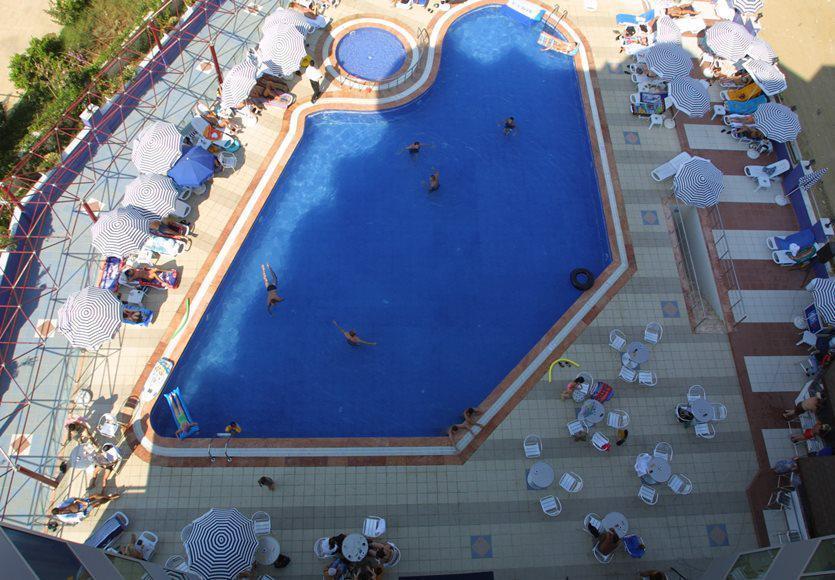 Ares Hotel ماهموتلار المظهر الخارجي الصورة